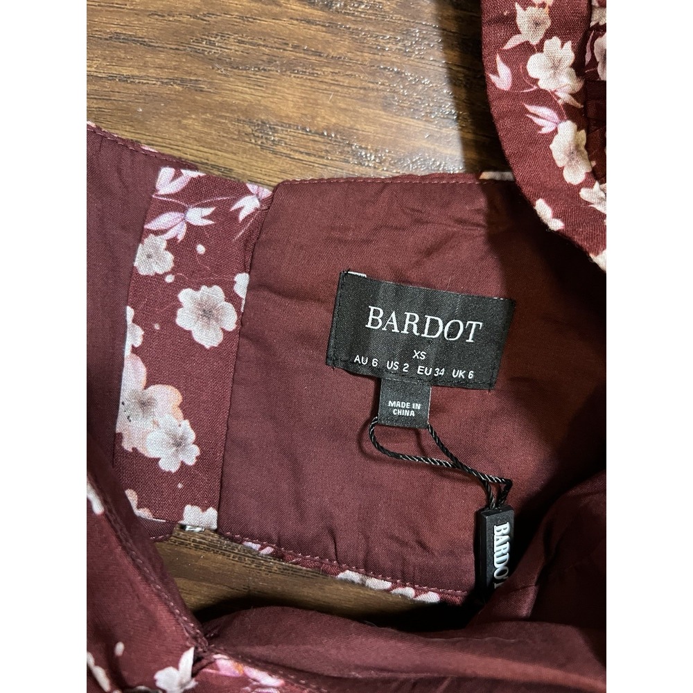 Bardot NWT Floral Cutout Mini Dress XS US 2 Burgundy Long Sleeve Twist Front
